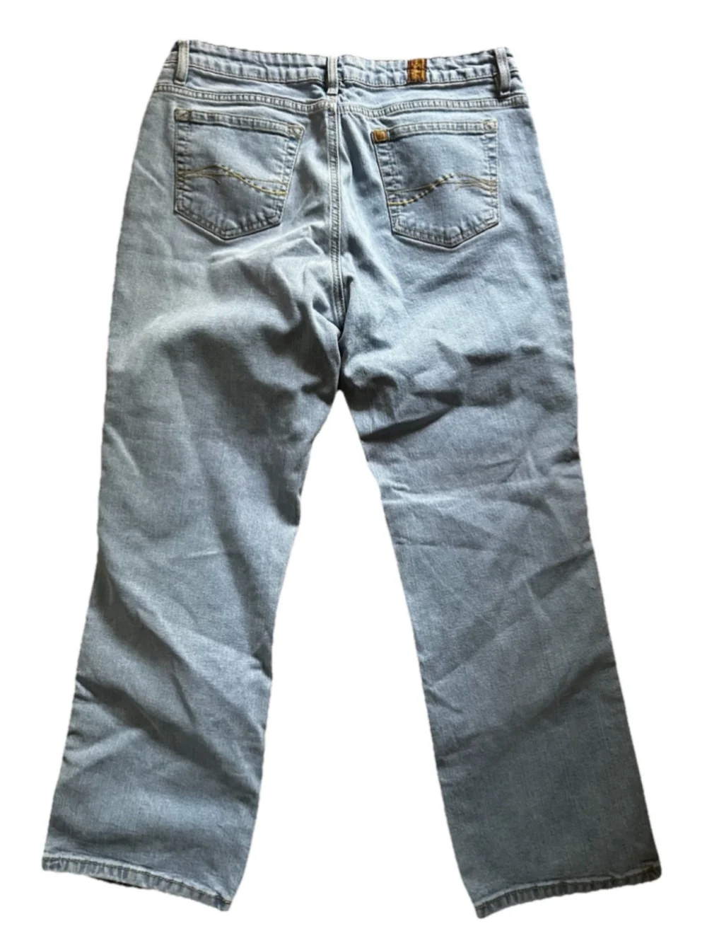 Wrangler Aura Instantly Slimming Jeans Womens 14P Light Wash Straight Leg Denim